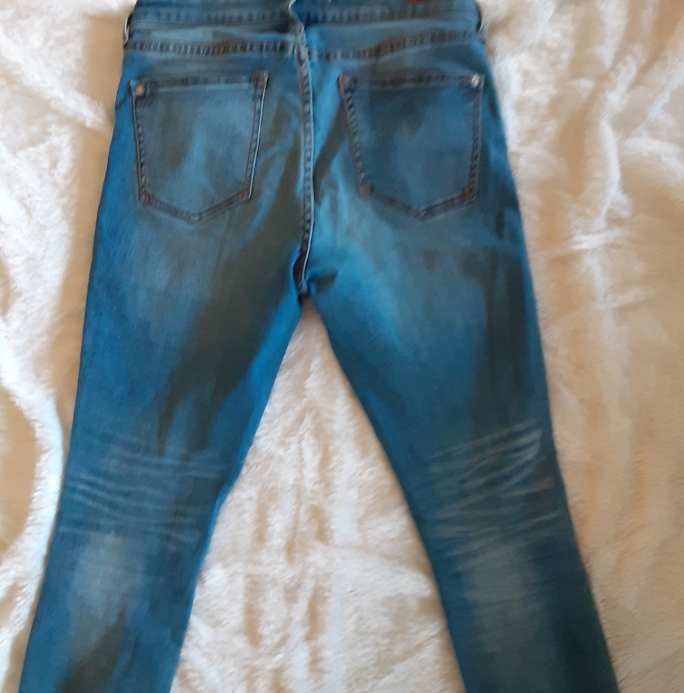 Mid-Rise Skinny Jean's